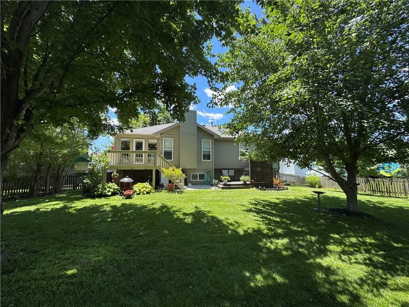 8408 109th Ln, Kansas City, MO 64157