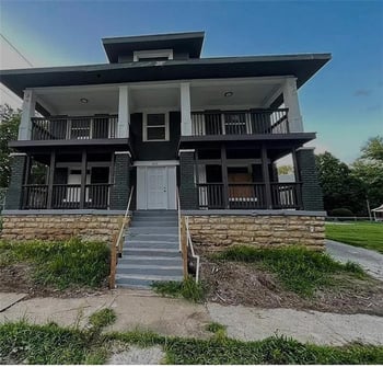 2210 E 34th St, Kansas City, MO 64109
