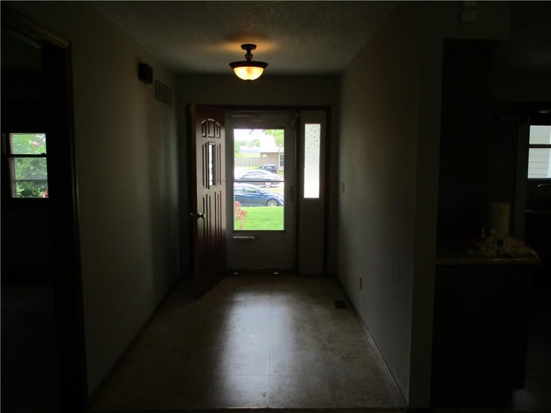 1542 Elm St, Ottawa, KS 66067