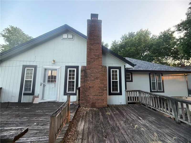 477 Nw Weschester Ct, Blue Springs, MO 64014