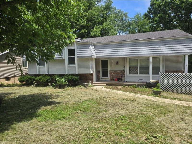 4859 Misty Ln, Kansas City, MO 64151