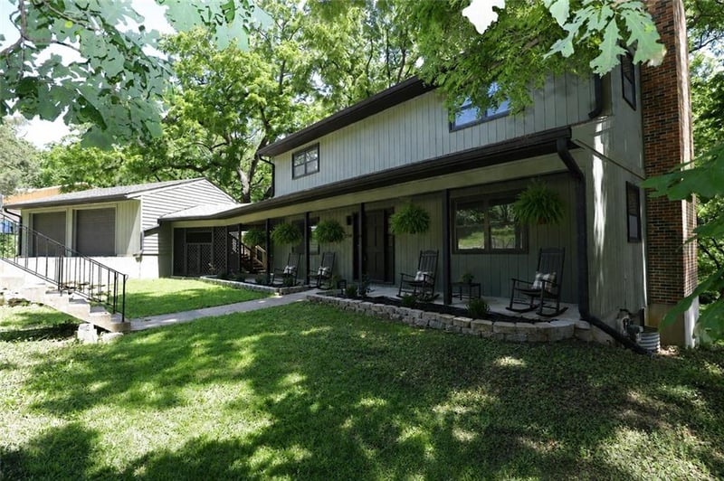 2729 Stratford Rd, Lawrence, KS 66049