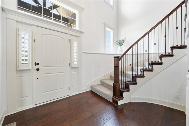 19718 W 94th Ter, Lenexa, KS 66220