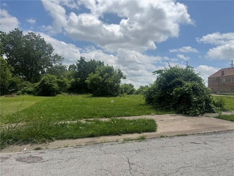 7412 Montgall Ave, Kansas City, MO 64132