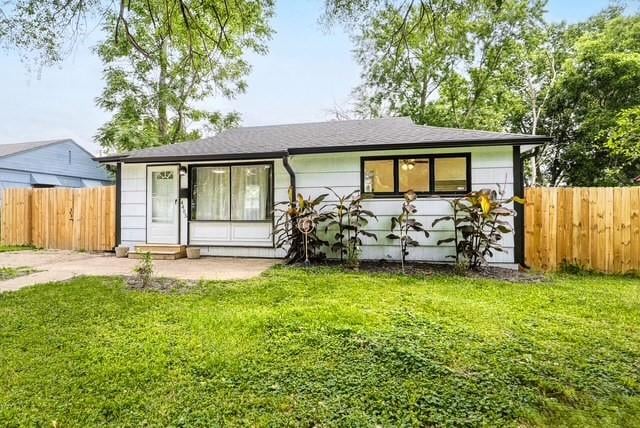 4405 Elmwood Ave, Kansas City, MO 64130