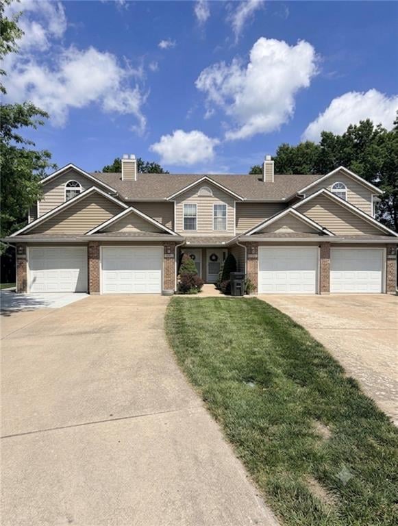 712C London Way, Lee's Summit, MO 64081