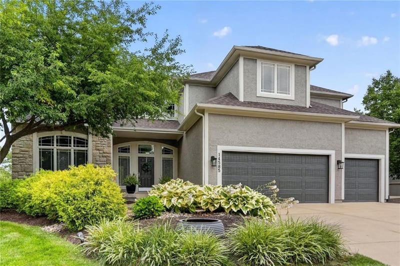 14585 Cody St, Olathe, KS 66062