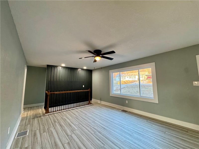 1644 44th St, Kansas City, KS 66106