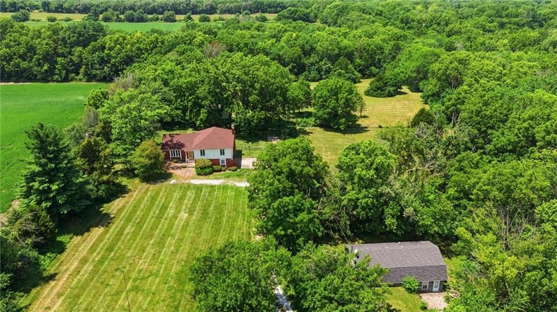 18308 - 18306 State Route D Hw, Belton, MO 64012