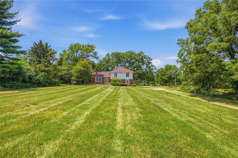 18308 - 18306 State Route D Hw, Belton, MO 64012