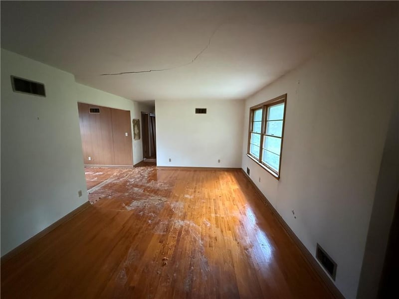 7401 Greeley Ave, Kansas City, KS 66109