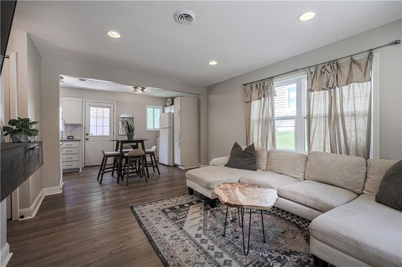 5001 Ottawa St, Kansas City, KS 66106