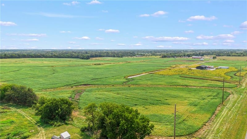 Lot 4 Smasal & Cedar Park Dr, Sedalia, MO 65301