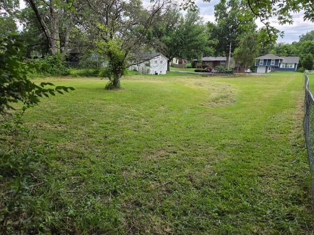 16204 Independence Ave, Independence, MO 64050