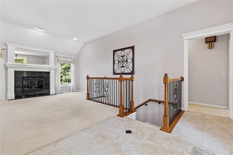 2113 Bradford Pl, Excelsior Springs, MO 64024