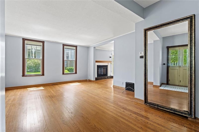 1000 Broadway St, Leavenworth, KS 66048