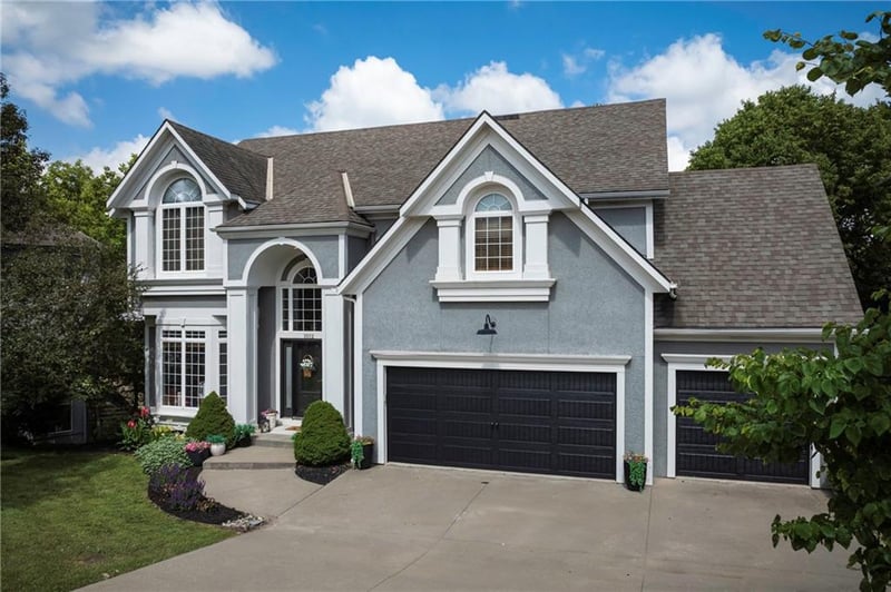 1012 NE Serenity Ln, Lee's Summit, MO 64064