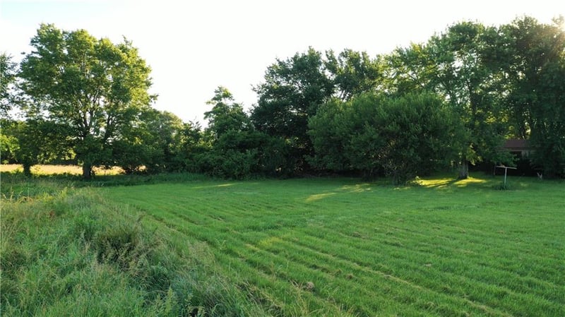 37720 Bethel Church Rd, Osawatomie, KS 66064
