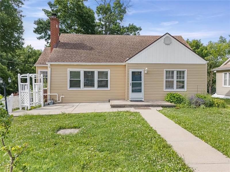 501 NE 87th St, Kansas City, MO 64155