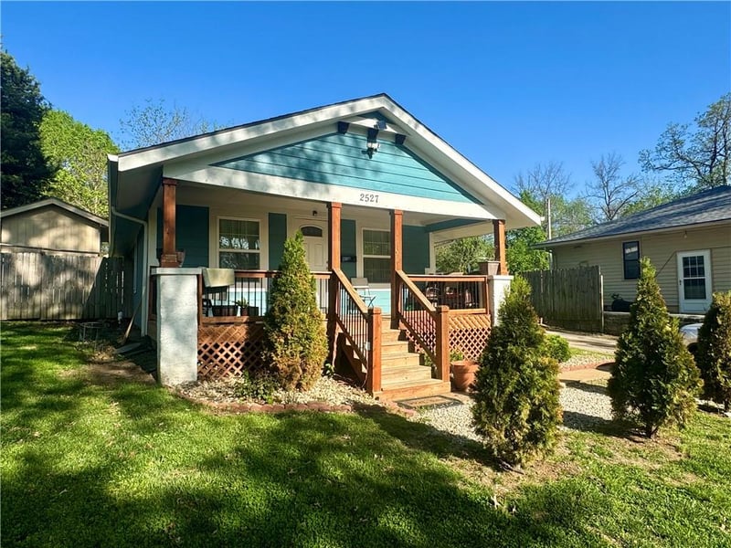 2527 43rd St, Kansas City, KS 66104