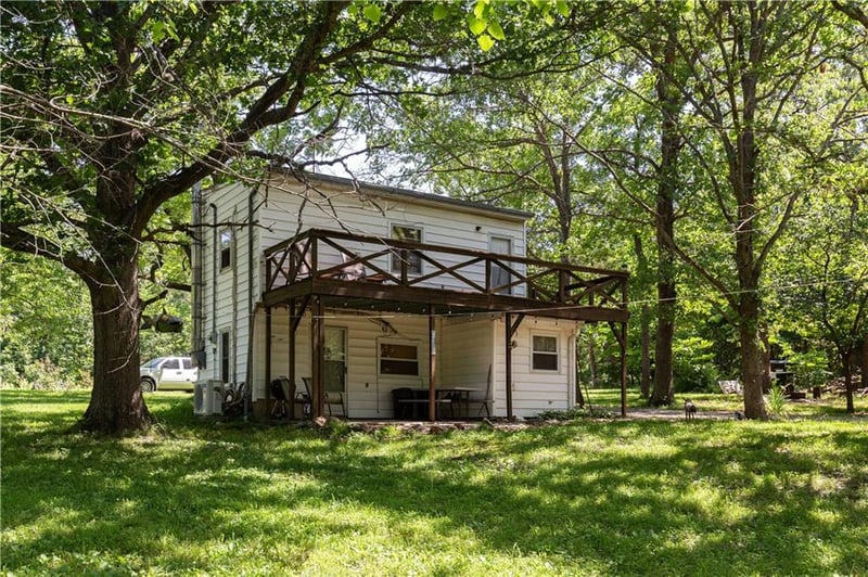 13200 Bell Island Rd, Warsaw, MO 65355