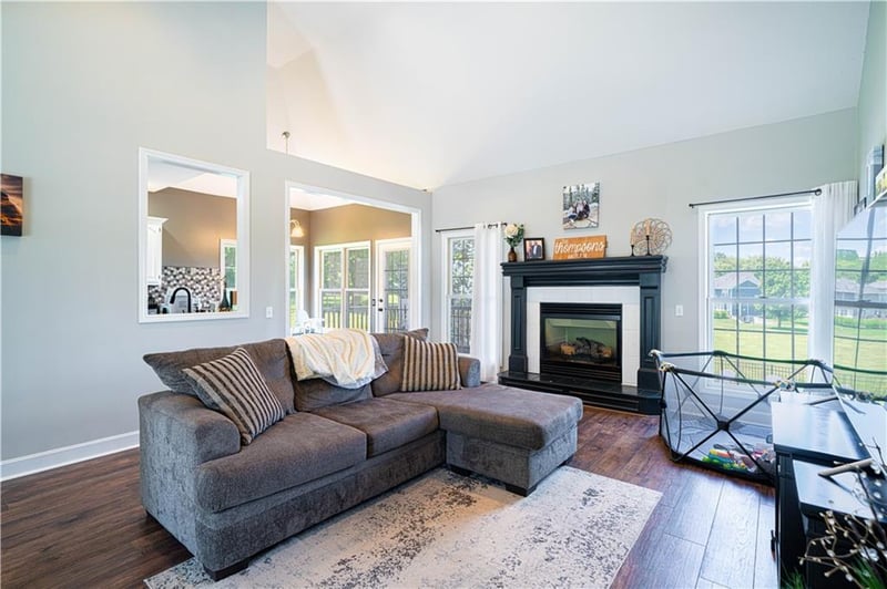 3505 London Ct, St Joseph, MO 64506