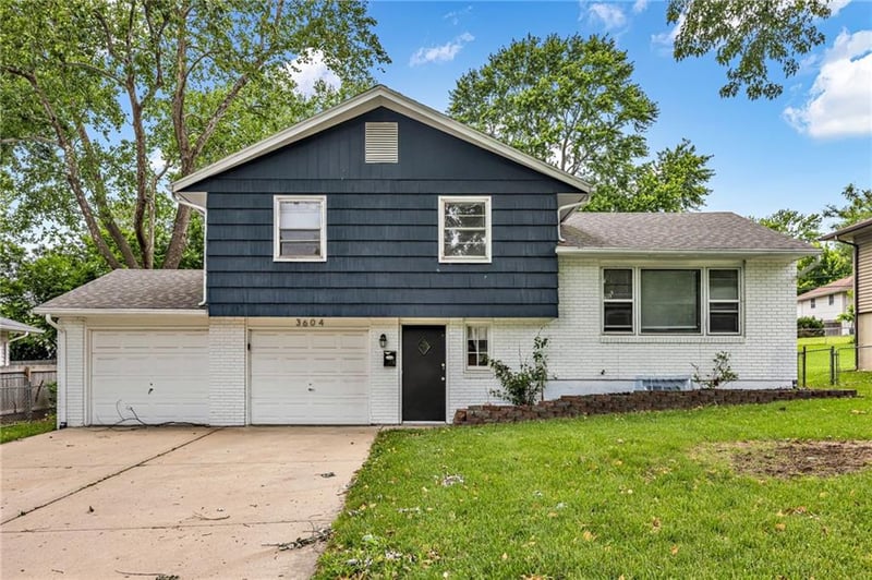 3604 Adams Ave, Independence, MO 64055