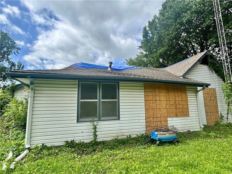 617 Houston St, Adrian, MO 64720