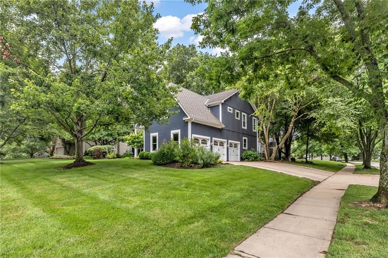 13117 El Monte St, Leawood, KS 66209