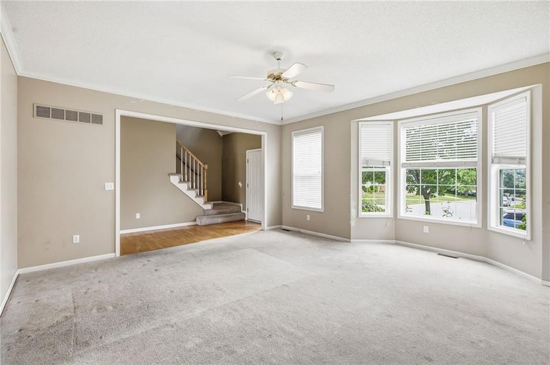 4742 Mund Rd, Shawnee, KS 66218
