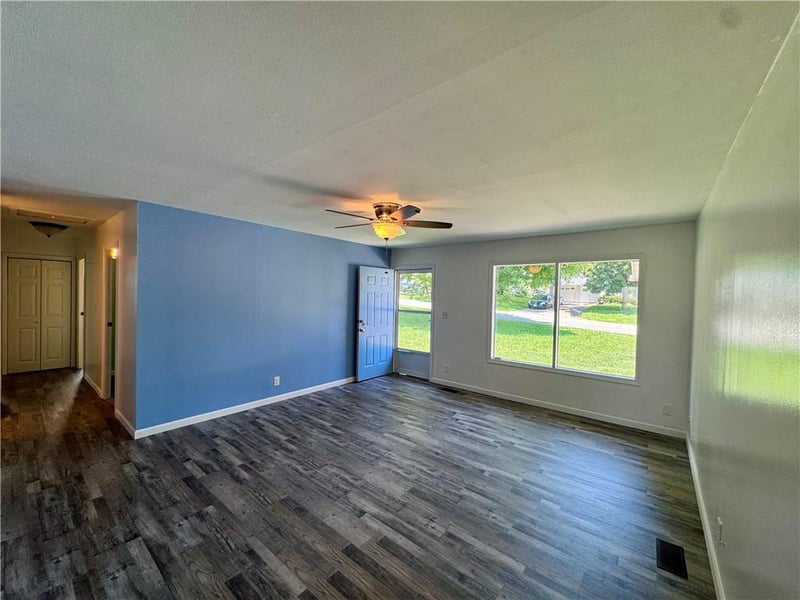 720 Cooper St, Maryville, MO 64468