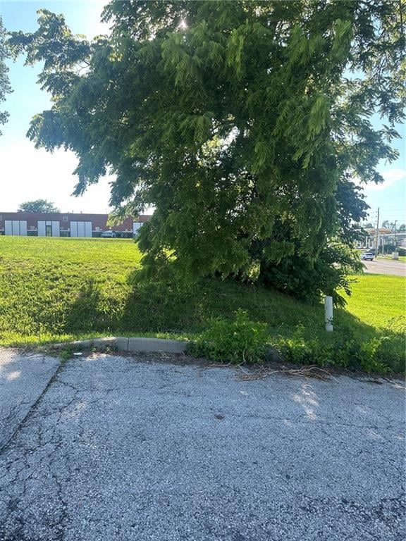4708 Emery Ave, Kansas City, MO 64136