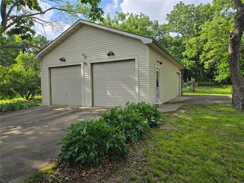 513 Southwest Dr, Warrensburg, MO 64093