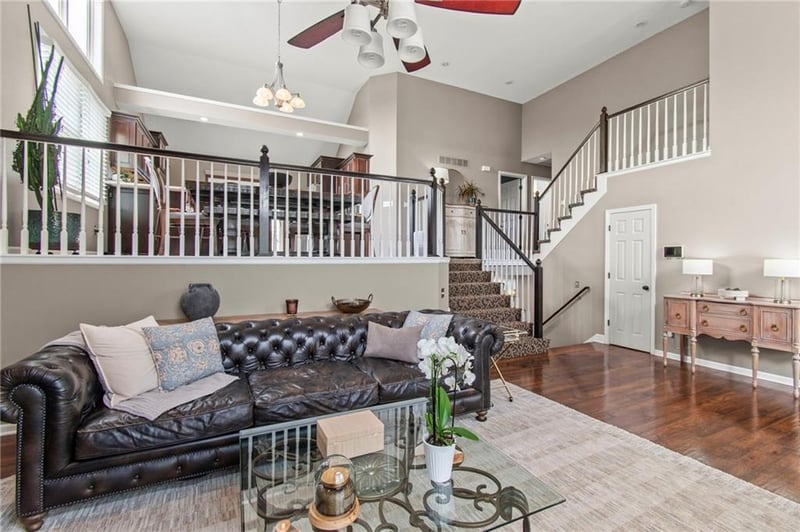 3020 Argonne Ct, Blue Springs, MO 64015