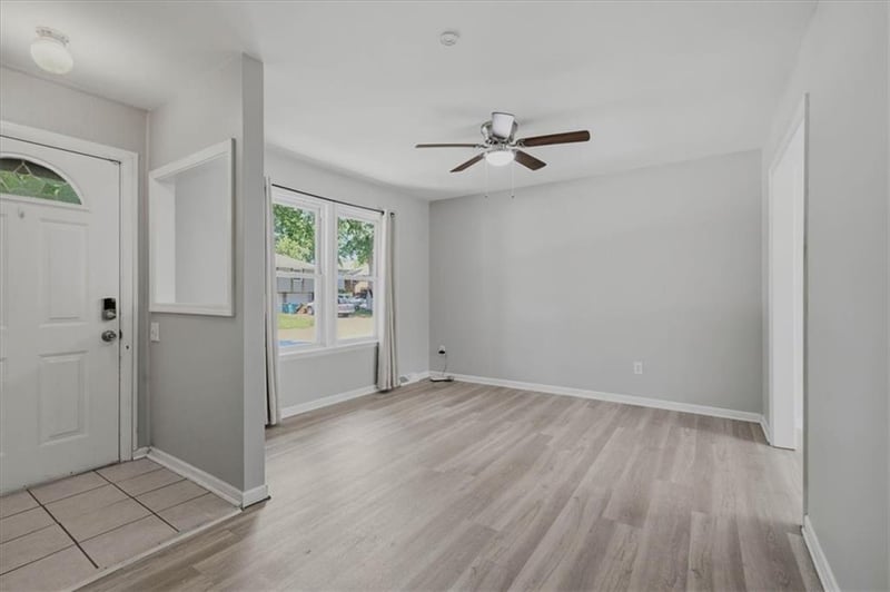 2919 Downey Ave, Independence, MO 64055