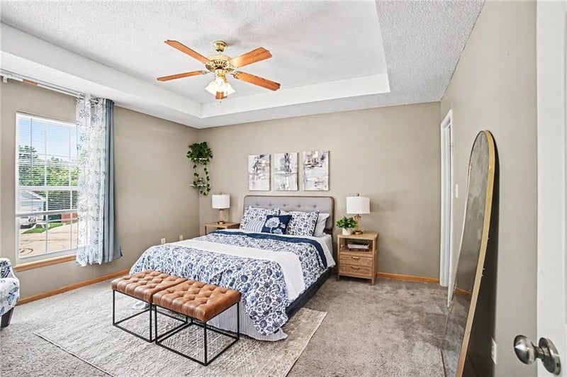 16415 4th St, Independence, MO 64056