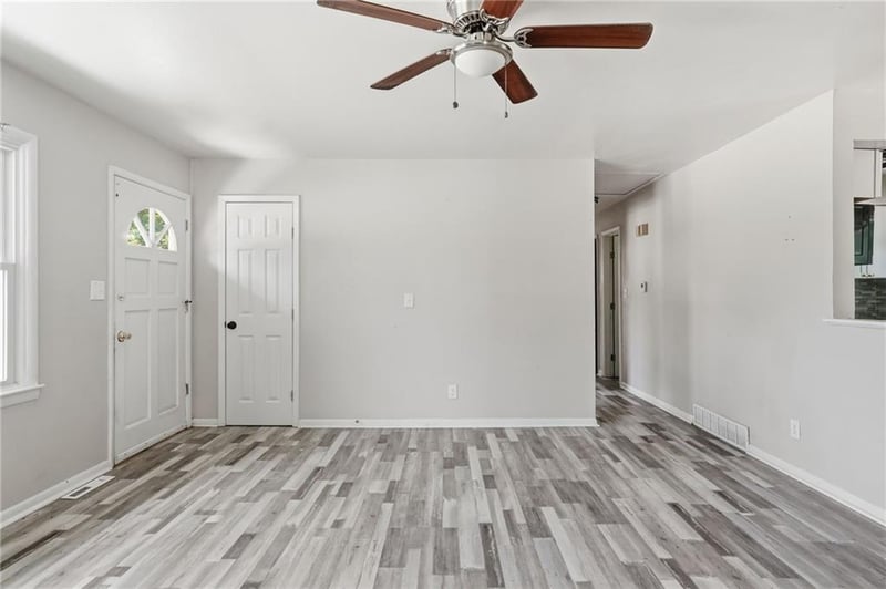2402 Liberty St, Independence, MO 64050