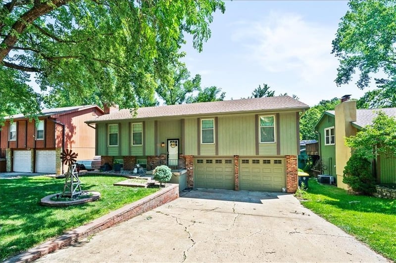 3905 Colorado Ave, Kansas City, MO 64117