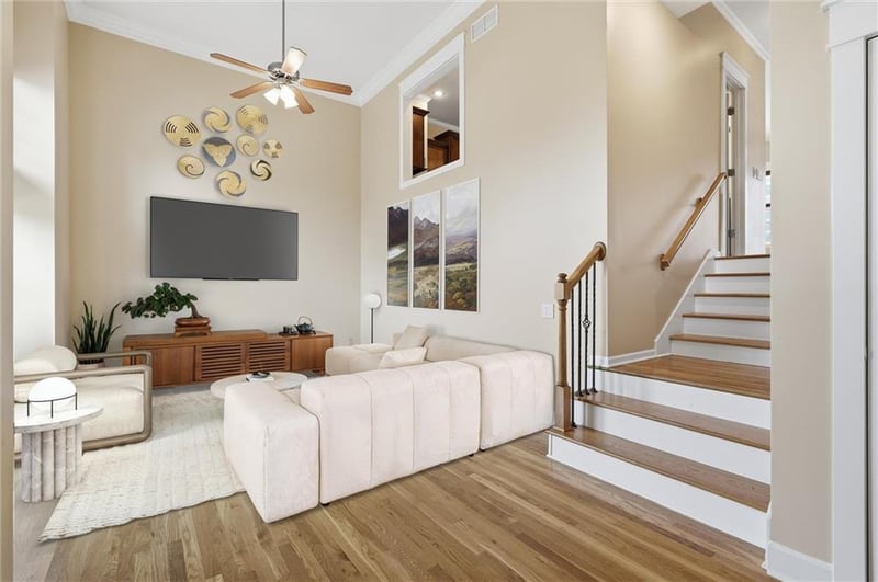 2911 Gentry Park Pw, North Kansas City, MO 64116