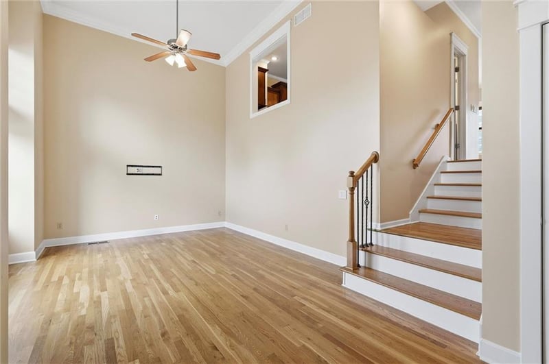 2911 Gentry Park Pw, North Kansas City, MO 64116