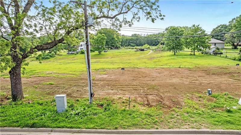 4710 Knox Ave, Merriam, KS 66203