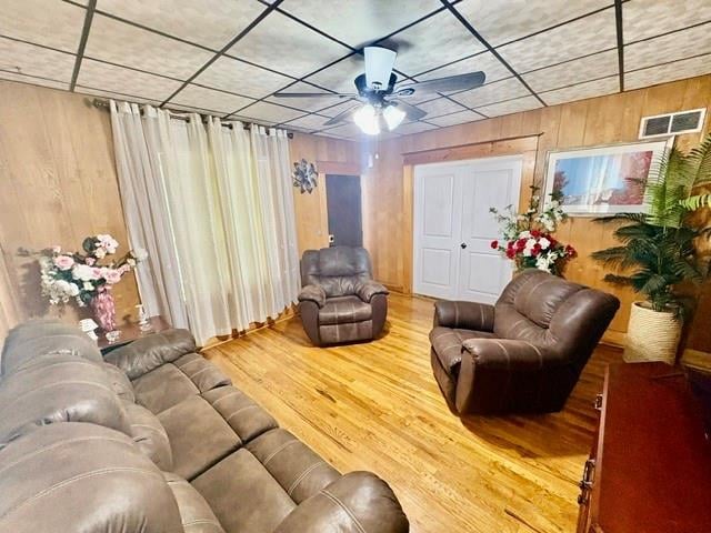 1614 Prospect Ave, St Joseph, MO 64505