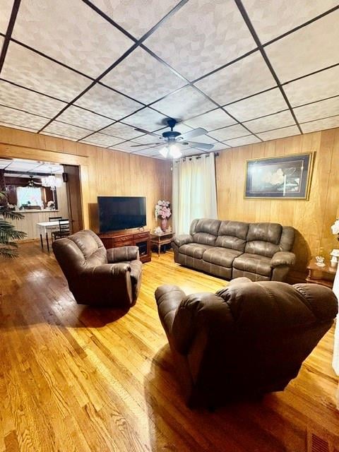 1614 Prospect Ave, St Joseph, MO 64505