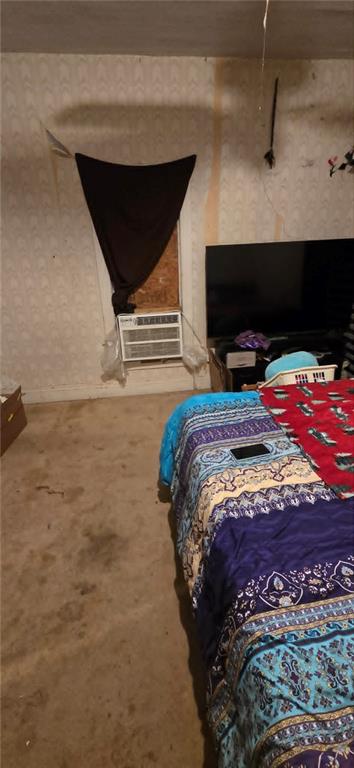 315 3rd St, Iola, KS 66749