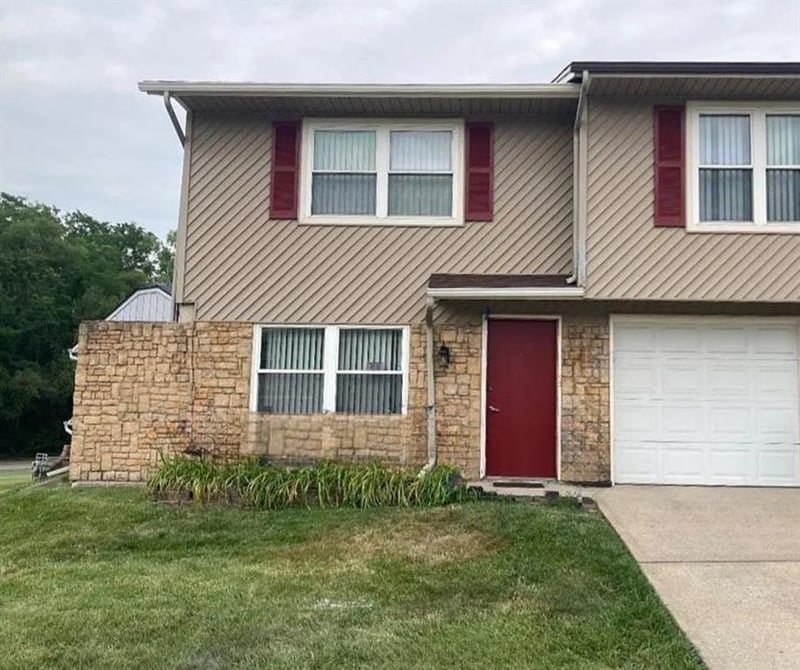 4543 S Saville Ct, Independence, MO 64055