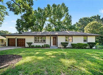 11123 Grand Ave, Kansas City, MO 64114