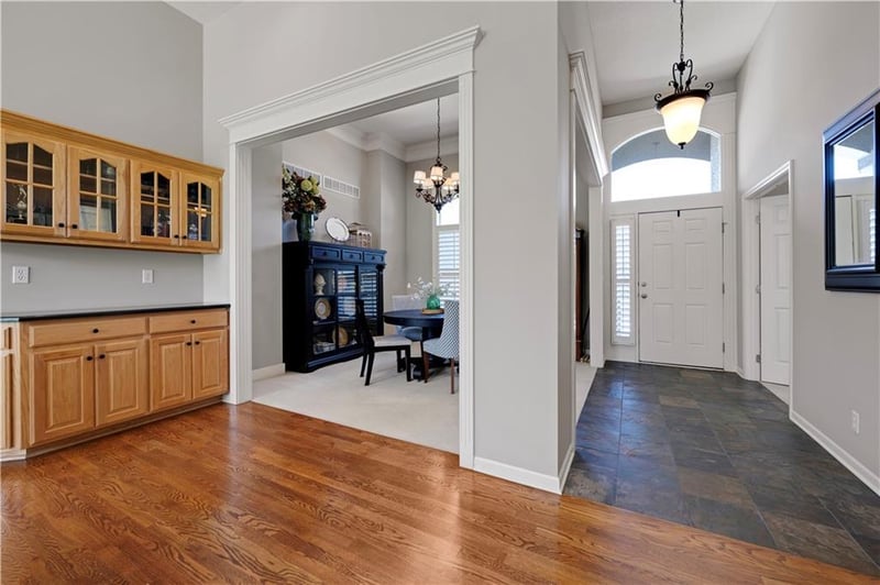 23603 W 72nd Ter, Shawnee, KS 66227