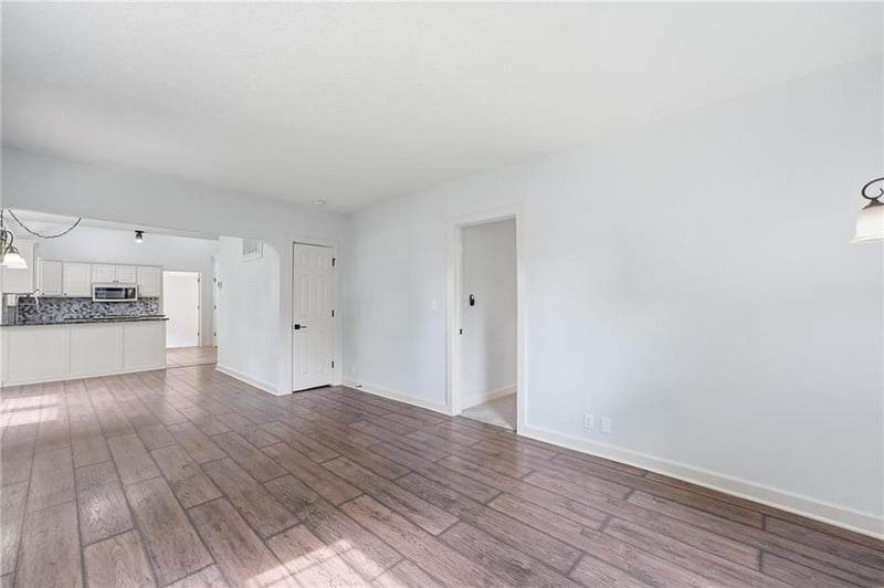 610 Pine St, Wellsville, KS 66092