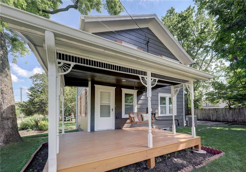 226 S Chestnut St, Olathe, KS 66061