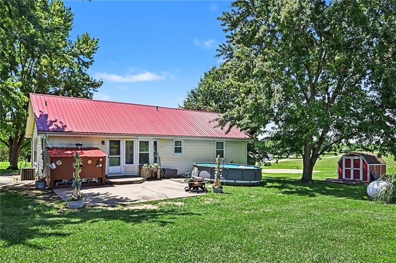 15800 143rd St, Kearney, MO 64060